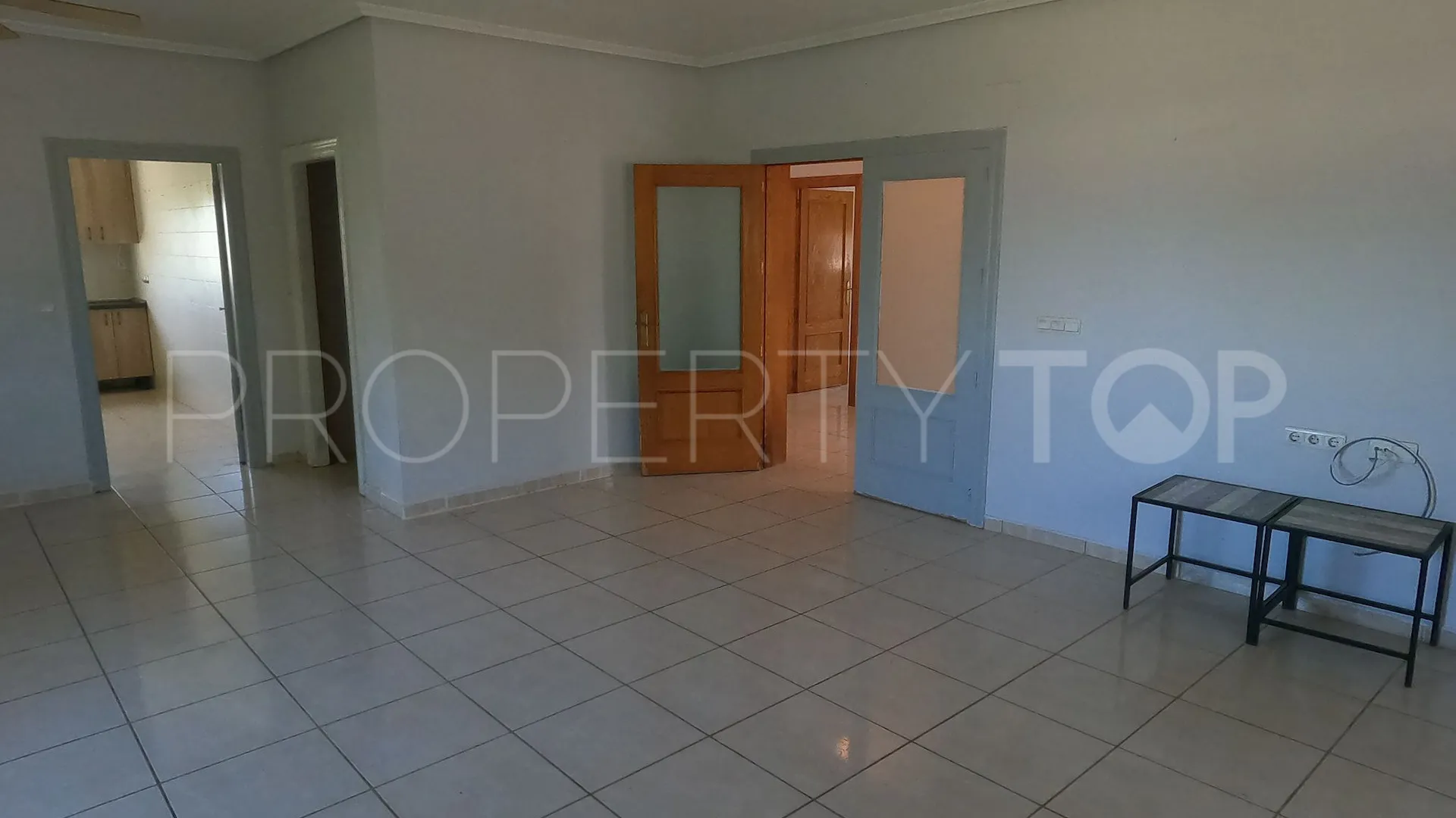 Villa en venta con 4 dormitorios en Dolores