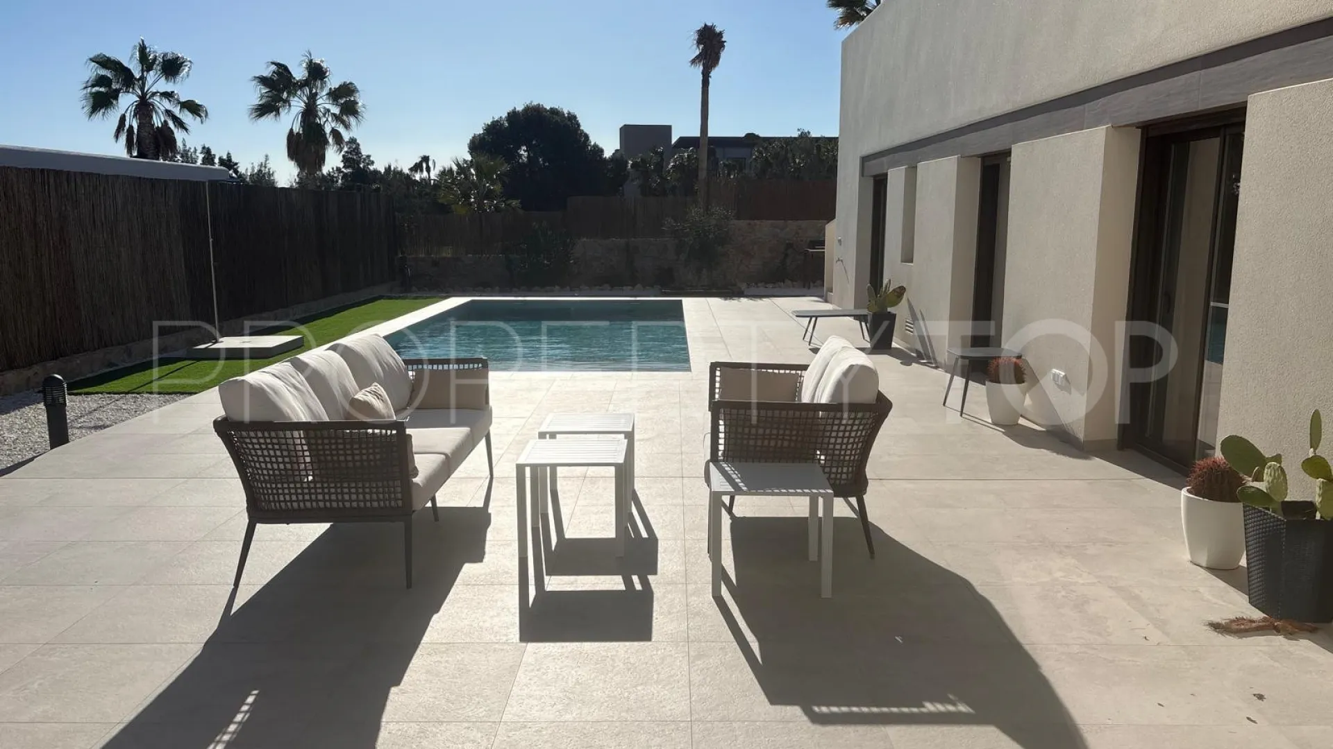 Villa en venta de 3 dormitorios en La Finca Golf