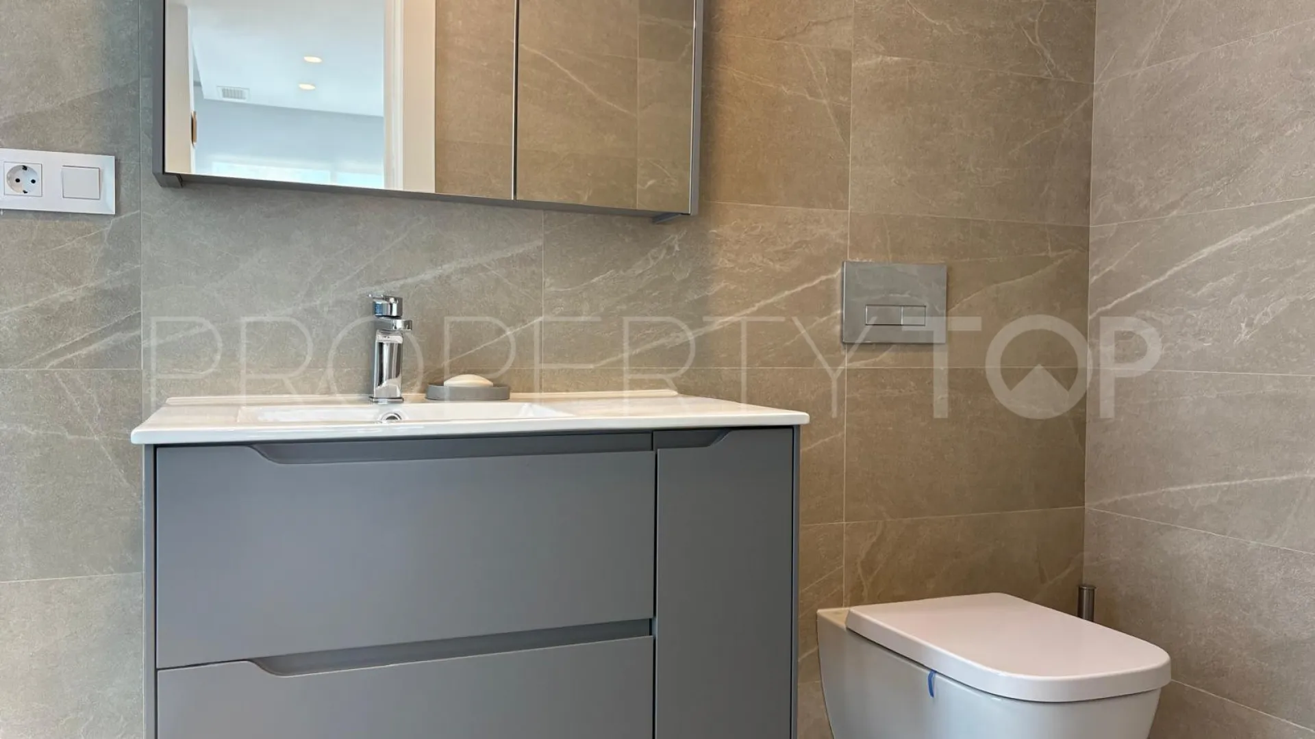 Comprar villa en La Finca Golf