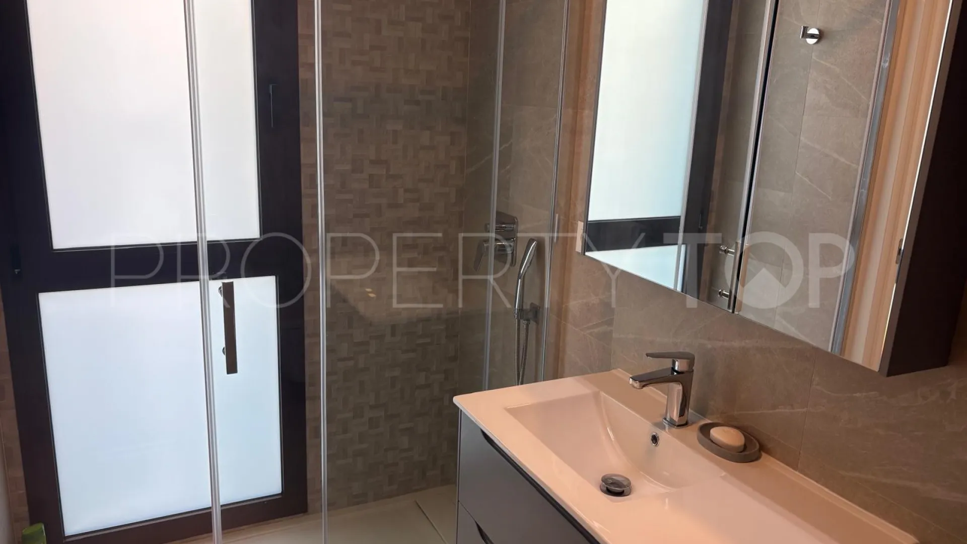 Comprar villa en La Finca Golf