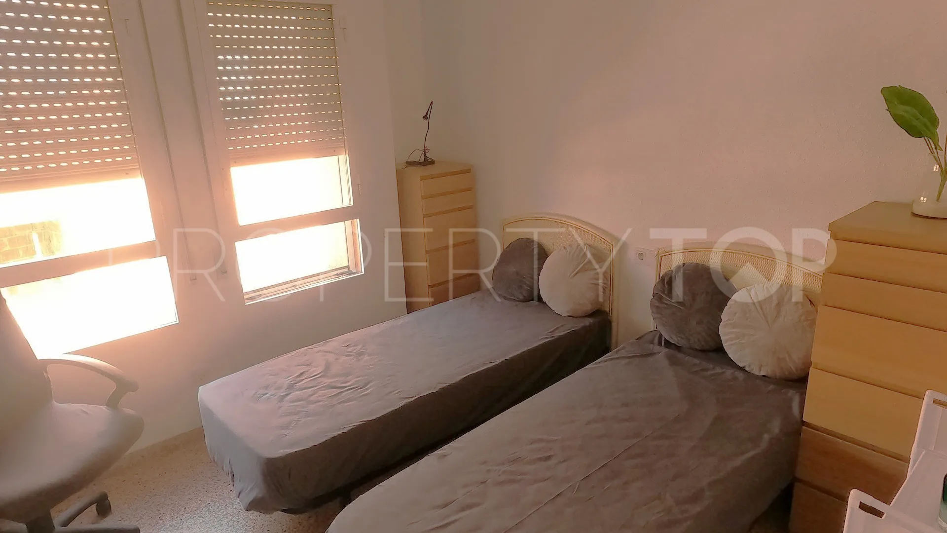 Buy Algorfa apartment
