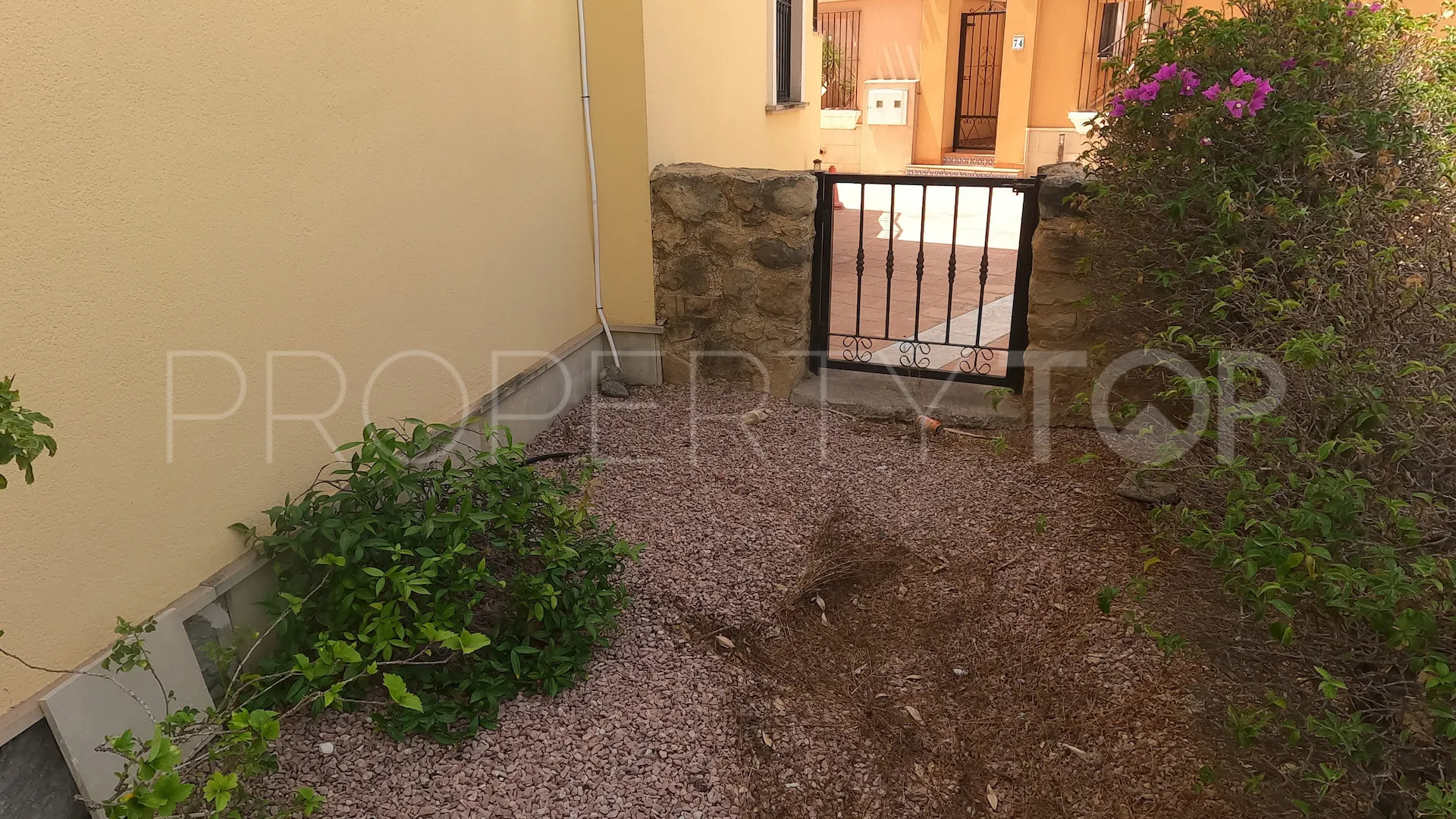 Comprar apartamento en Algorfa con 2 dormitorios
