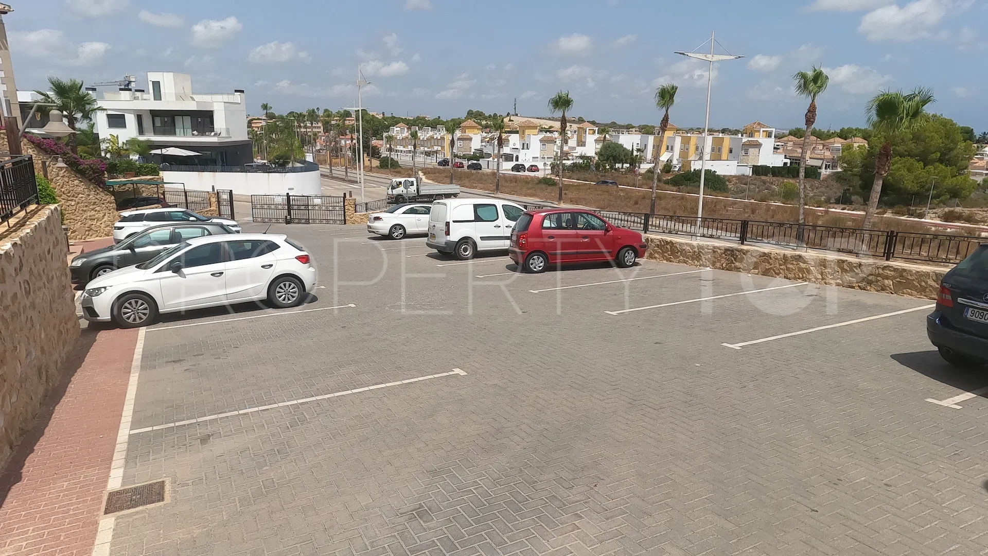 Comprar apartamento en Algorfa con 2 dormitorios