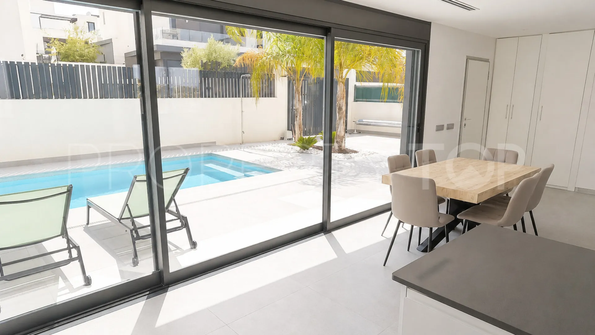 Comprar villa en La Finca Golf