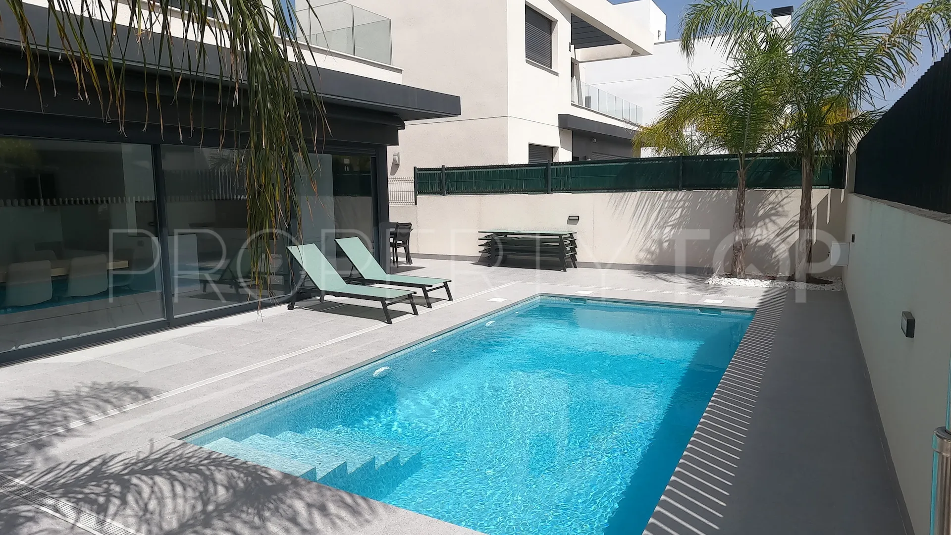 Comprar villa en La Finca Golf