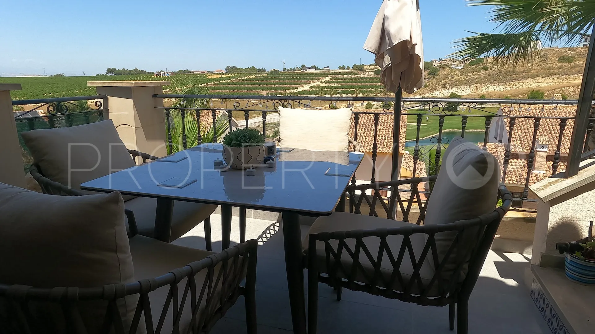 Apartamento a la venta de 2 dormitorios en La Finca Golf