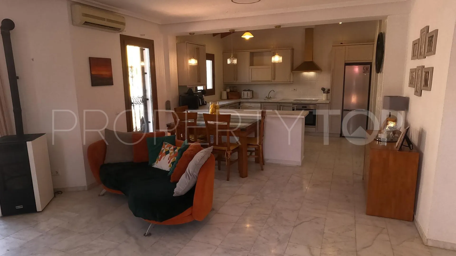 Villa en venta con 3 dormitorios en La Finca Golf