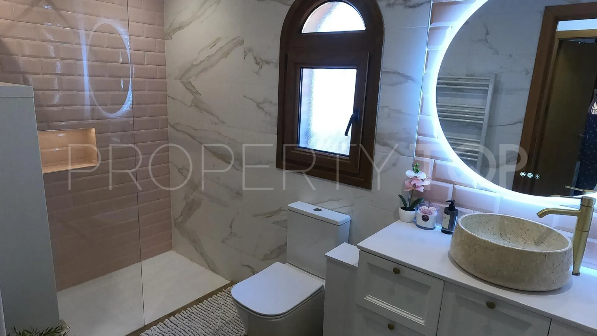 Villa en venta con 3 dormitorios en La Finca Golf