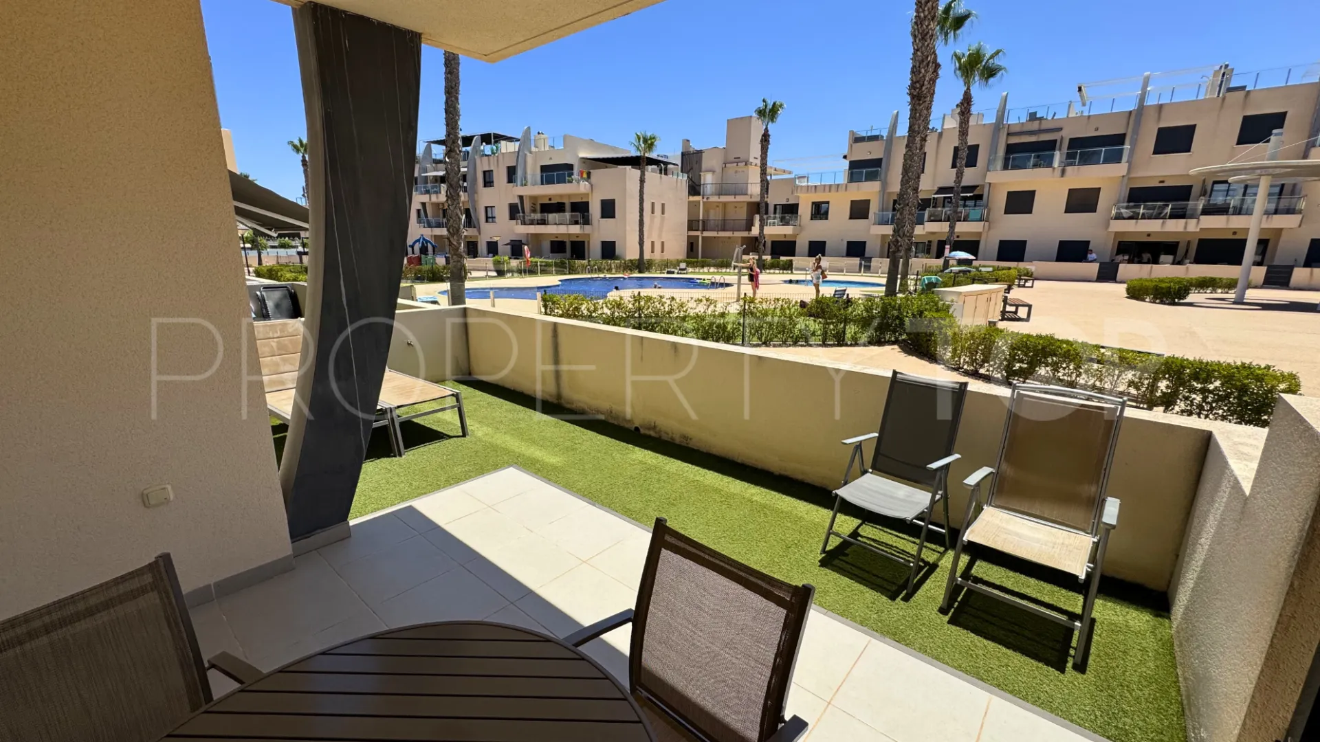 Buy apartment in Torre de la Horadada with 2 bedrooms