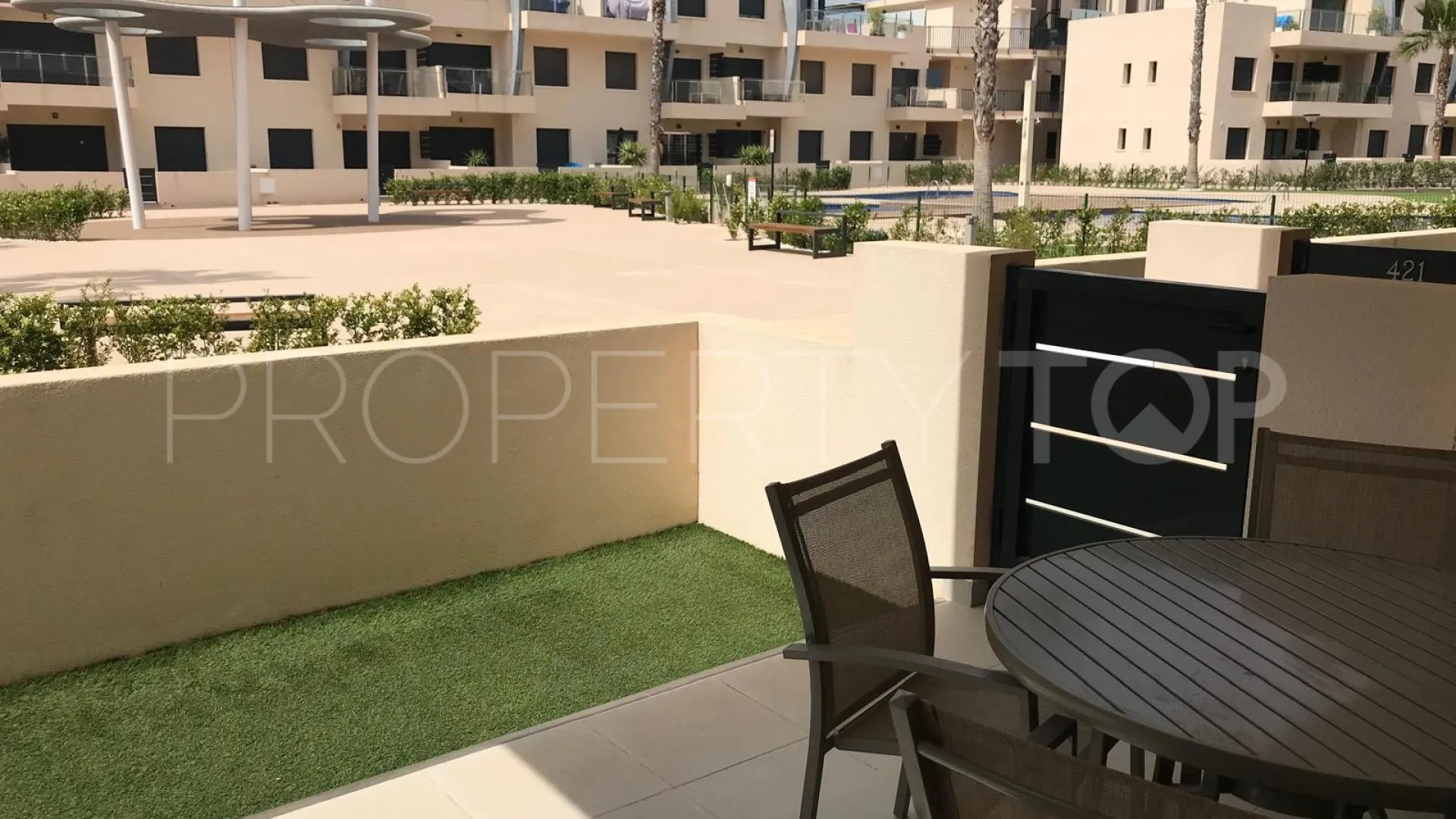 Buy apartment in Torre de la Horadada with 2 bedrooms