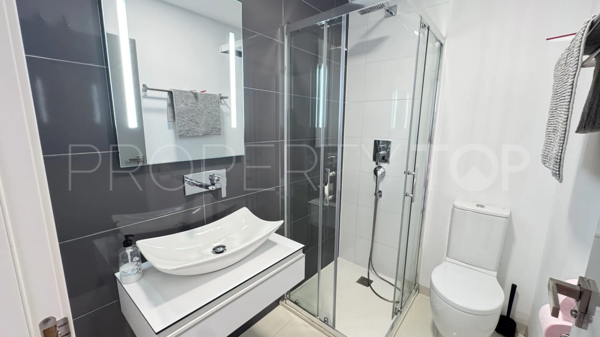 Buy apartment in Torre de la Horadada with 2 bedrooms
