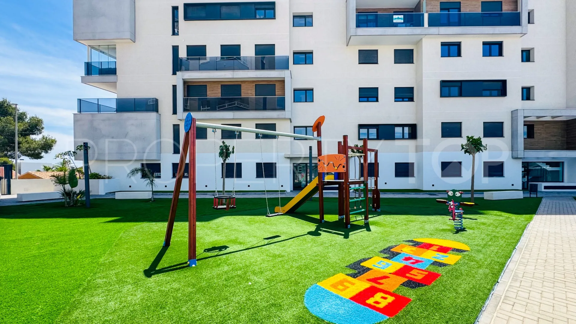 Villamartin apartment for sale