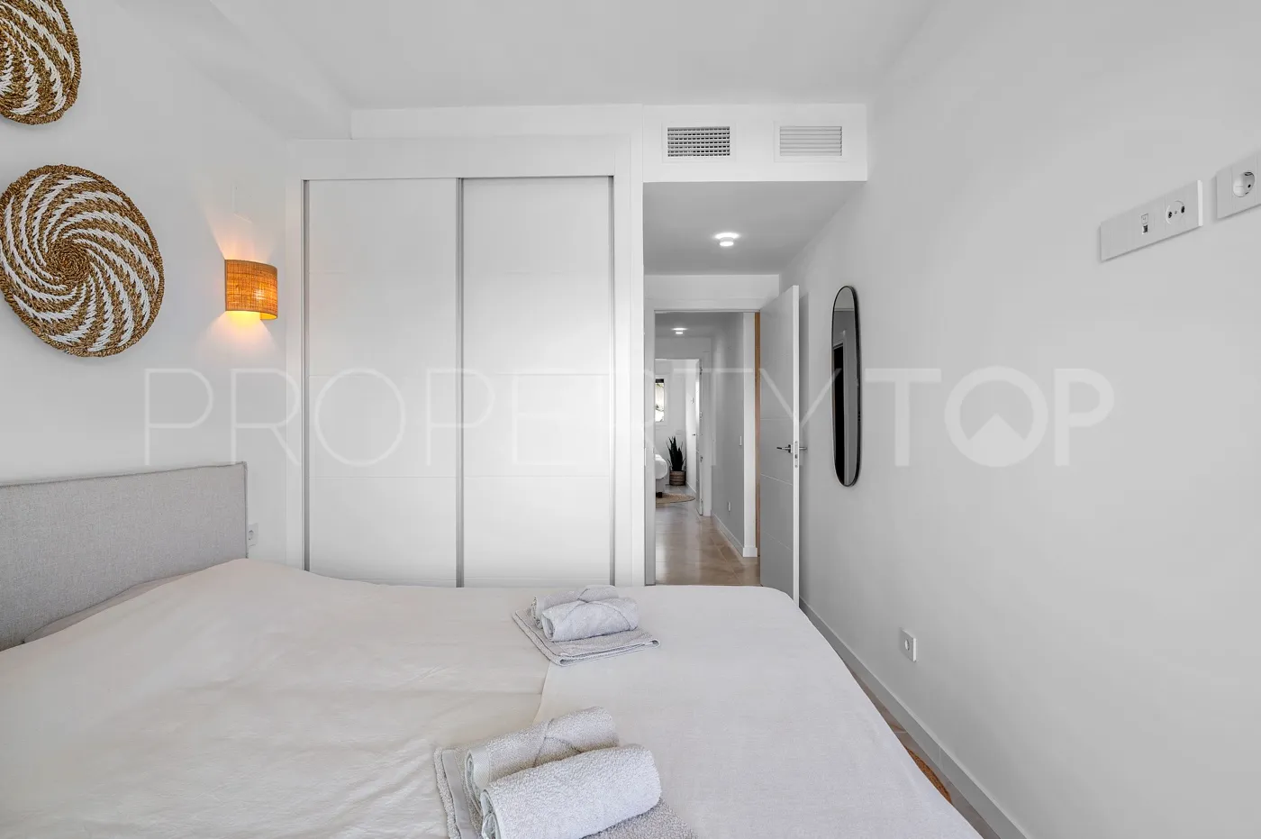 Comprar apartamento de 2 dormitorios en Punta Prima