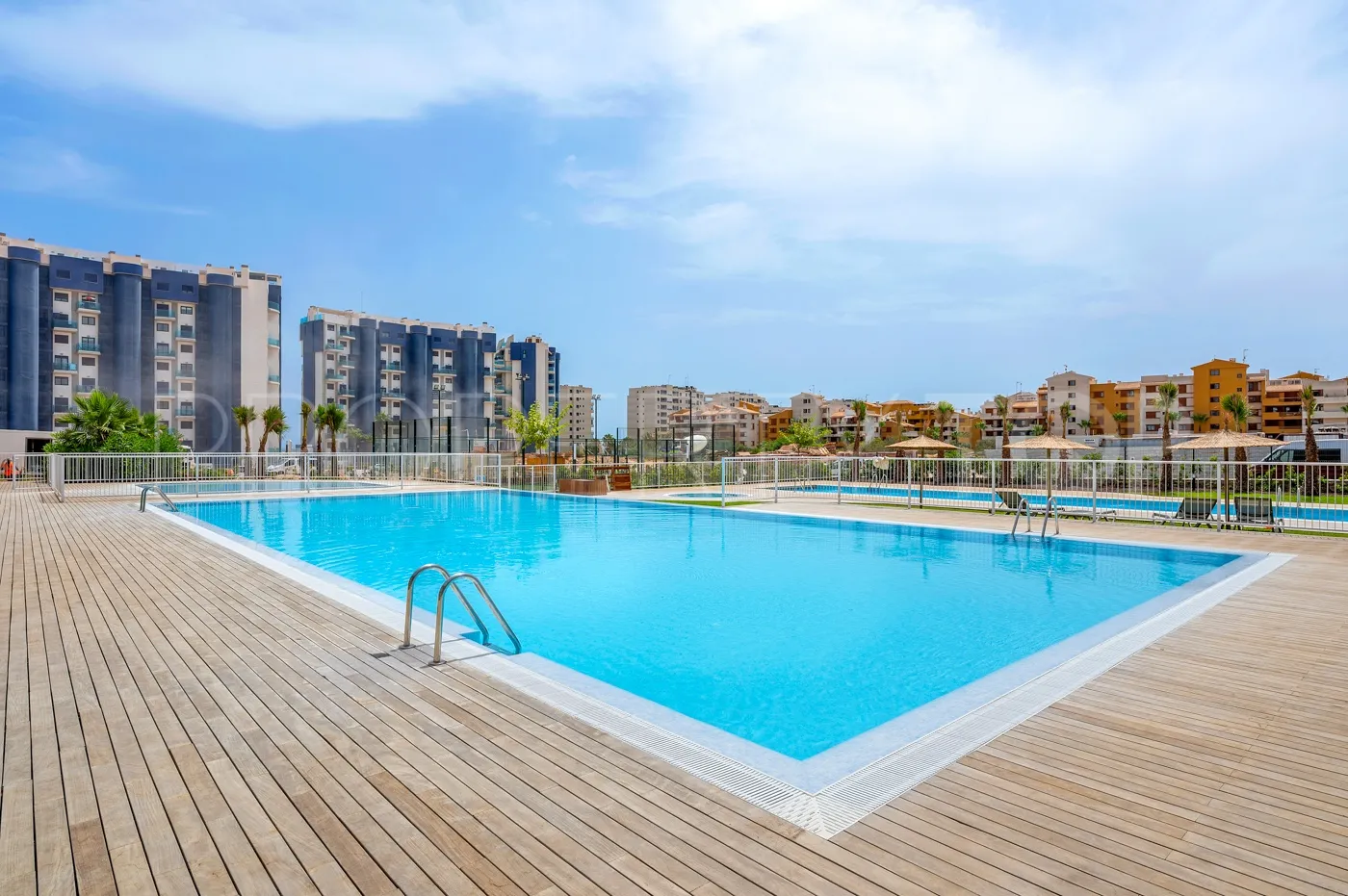 Comprar apartamento de 2 dormitorios en Punta Prima