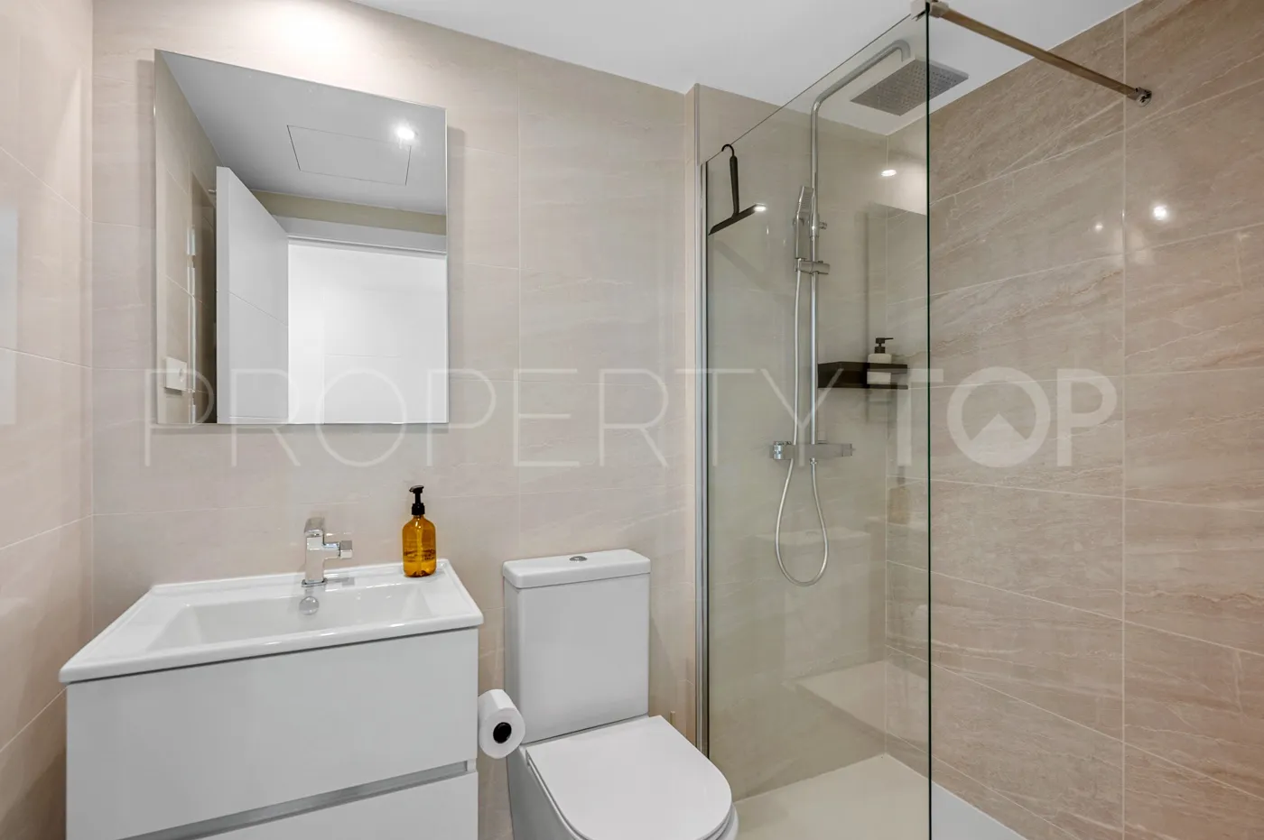 Comprar apartamento de 2 dormitorios en Punta Prima