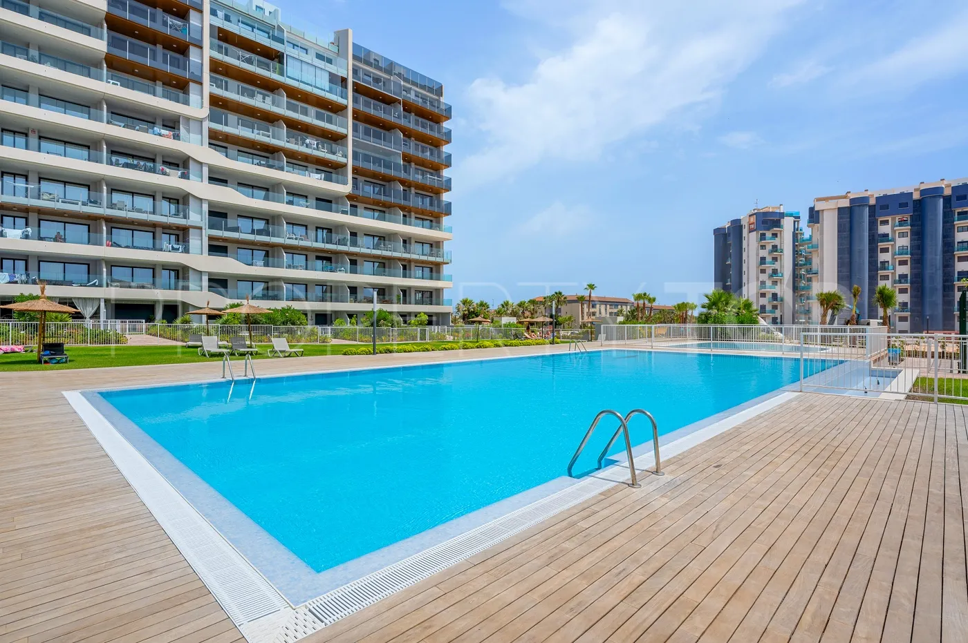 Comprar apartamento de 2 dormitorios en Punta Prima