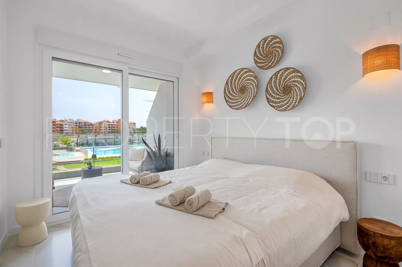 Comprar apartamento de 2 dormitorios en Punta Prima