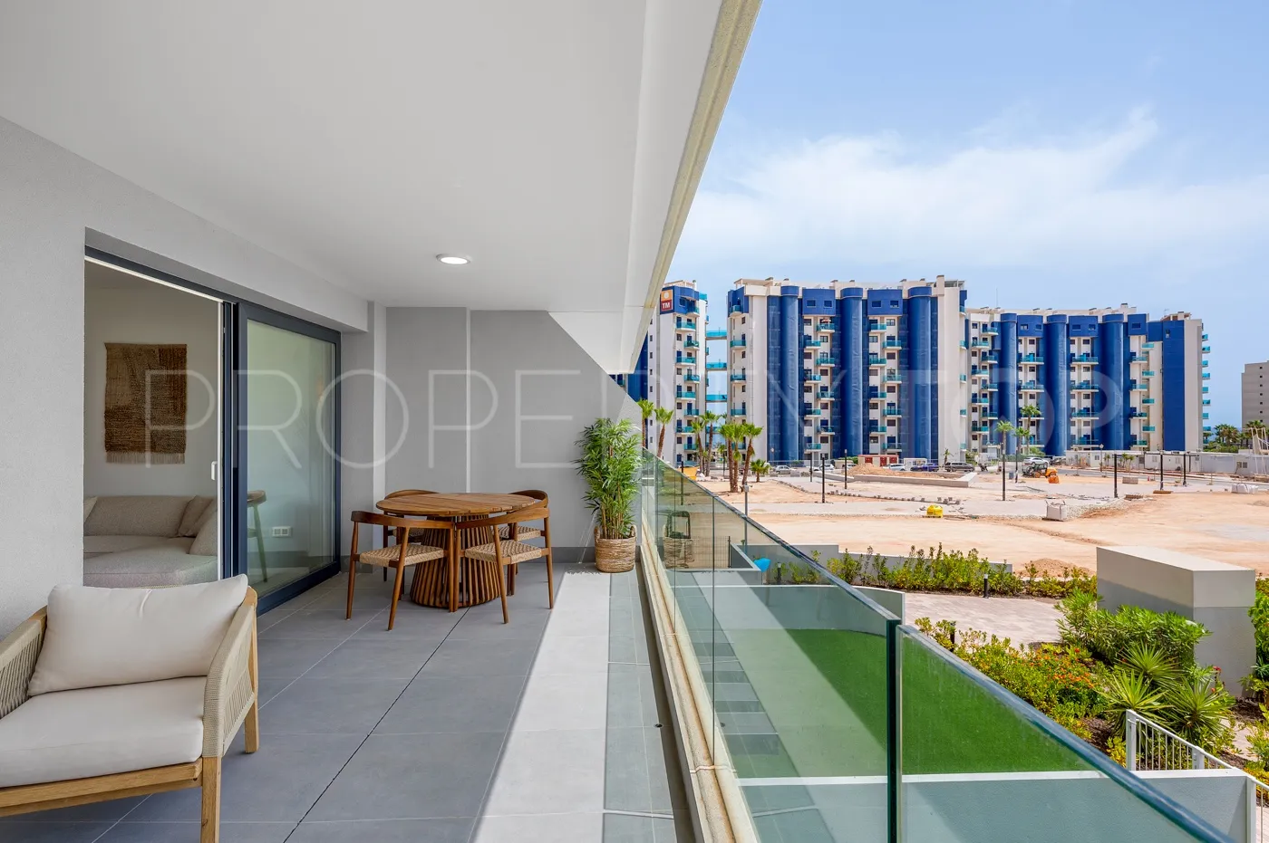 Comprar apartamento de 2 dormitorios en Punta Prima