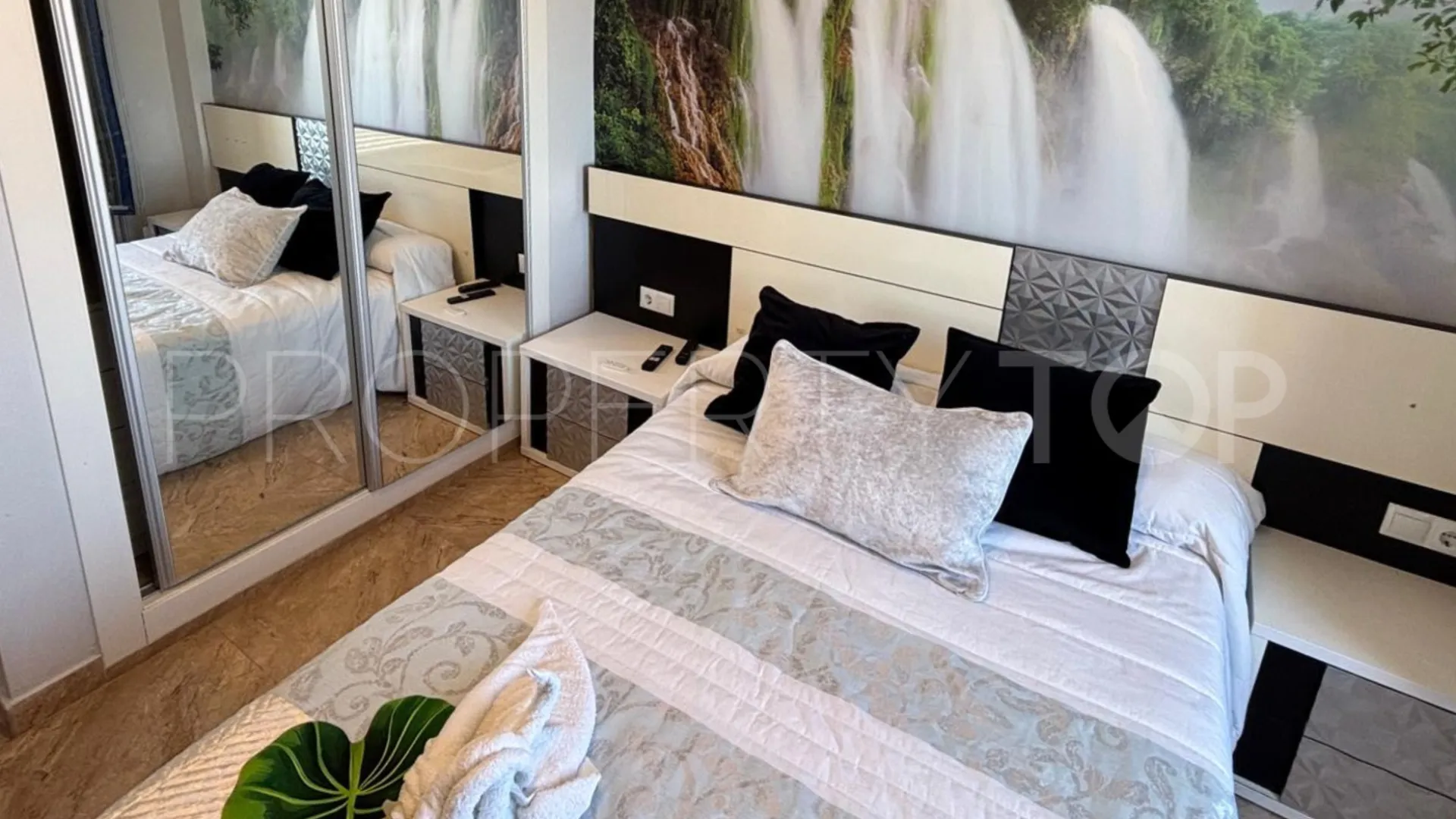 For sale La Mata apartment