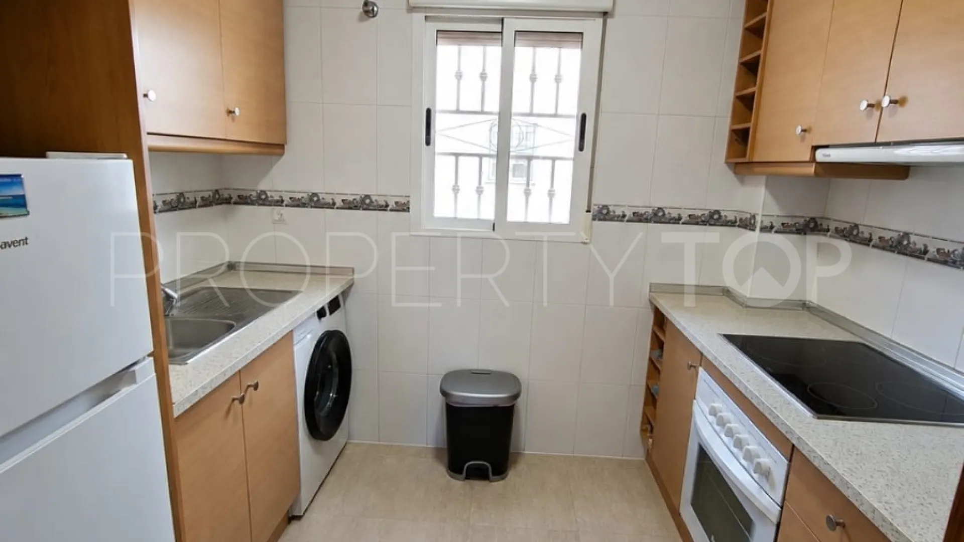 Se vende apartamento en Los Balcones con 2 dormitorios