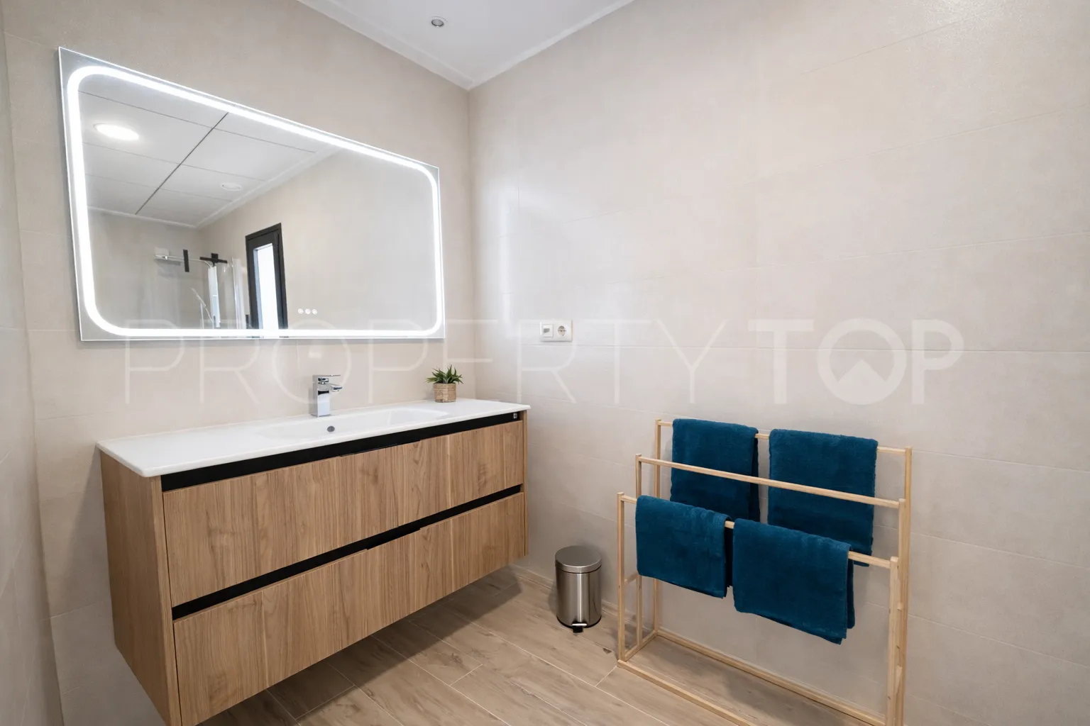 Dolores town house for sale