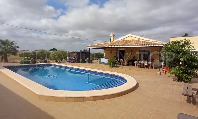 Comprar estudio de 3 dormitorios en San Javier