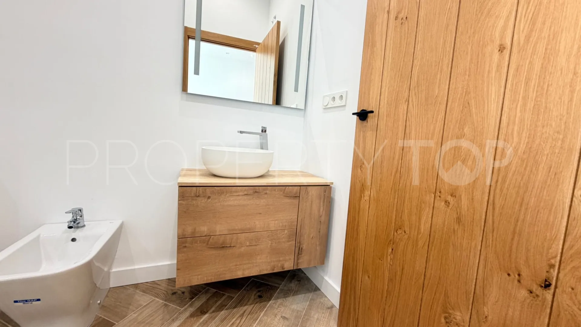 Buy town house with 3 bedrooms in Catral