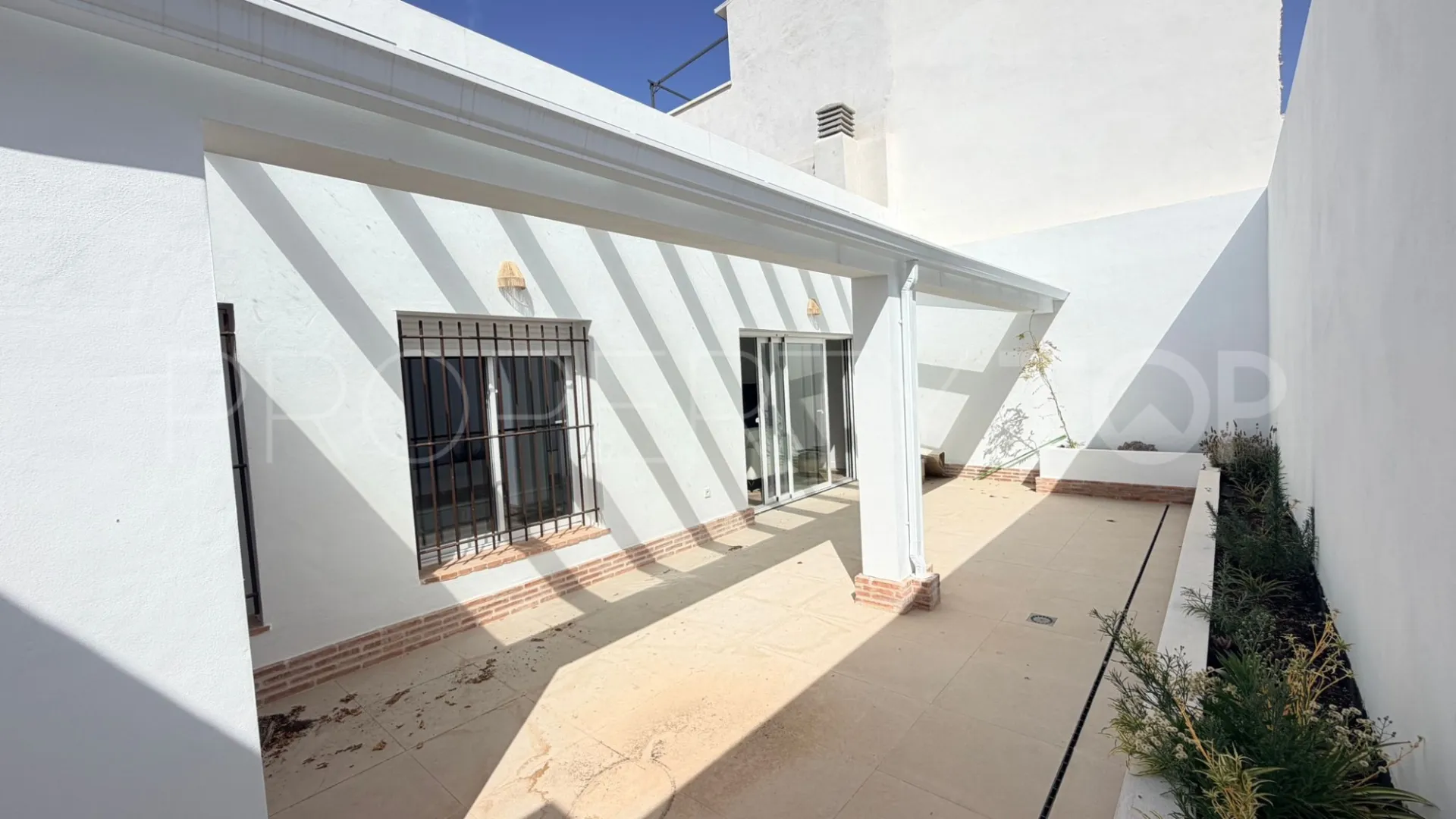 Buy town house with 3 bedrooms in Catral