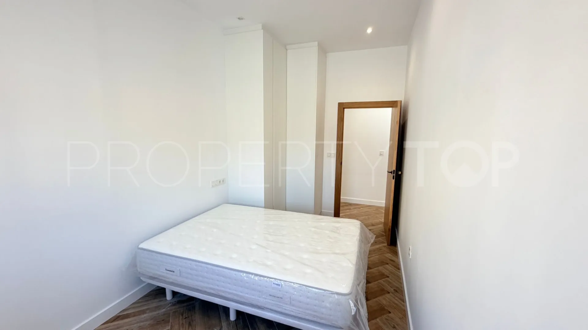 Buy town house with 3 bedrooms in Catral