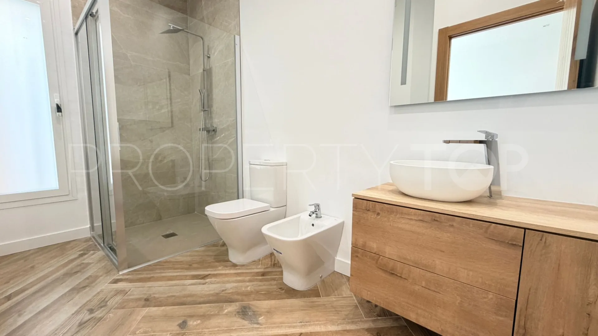 Buy town house with 3 bedrooms in Catral