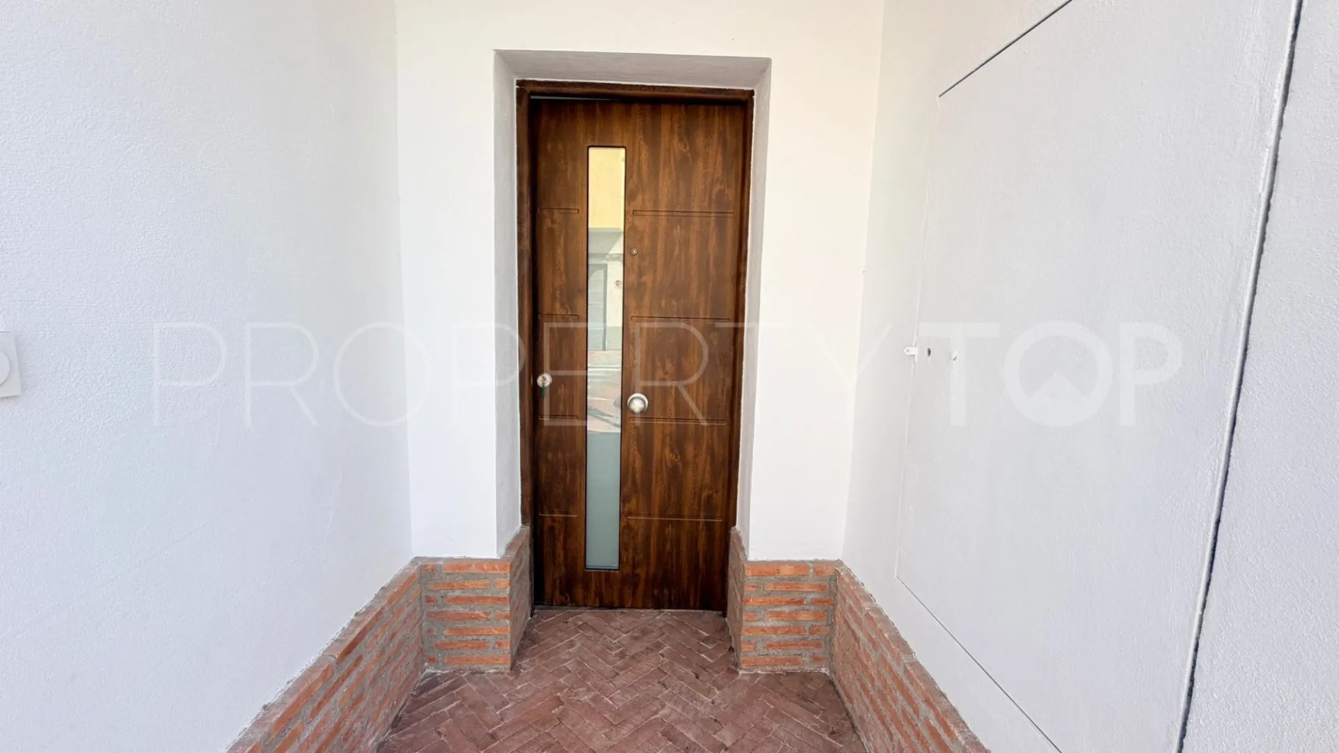 Buy town house with 3 bedrooms in Catral