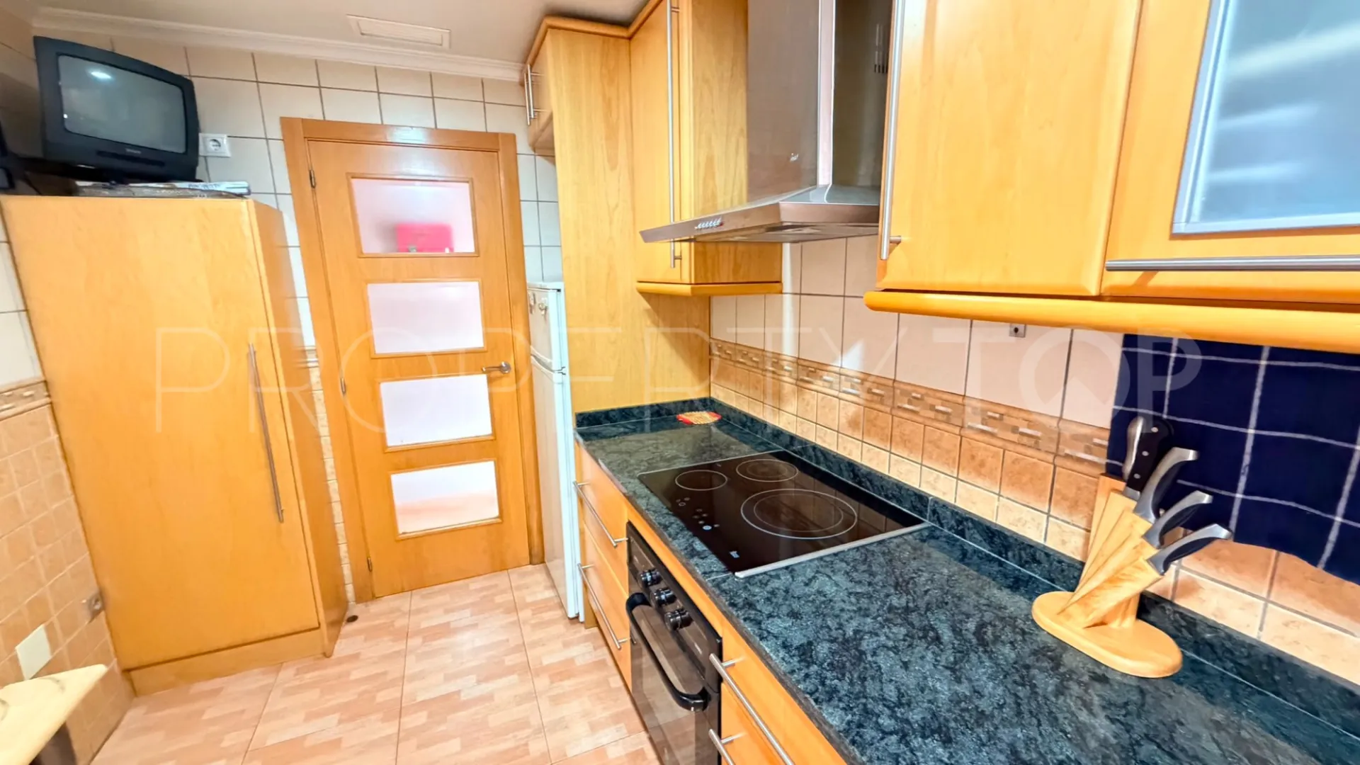Buy apartment with 2 bedrooms in Los Montesinos