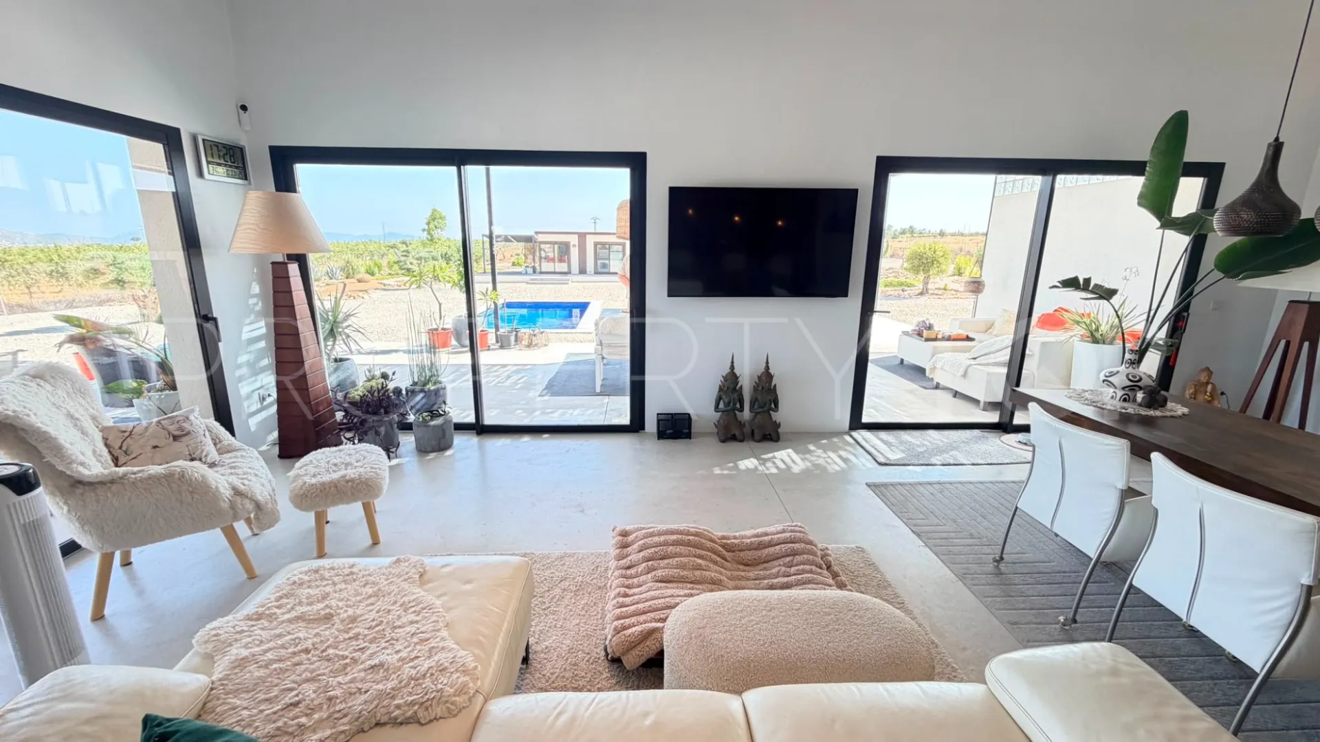 For sale Pinosol villa
