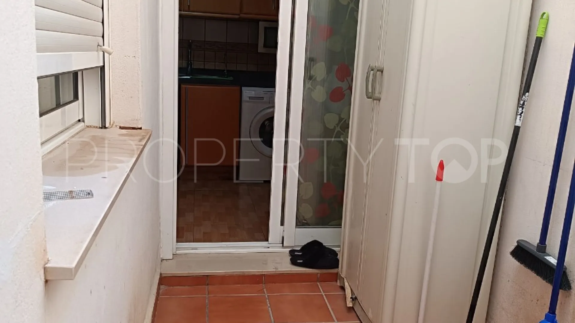 Buy apartment with 2 bedrooms in Los Montesinos