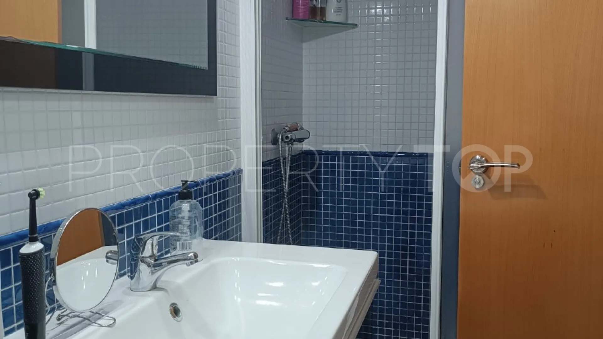 Buy apartment with 2 bedrooms in Los Montesinos