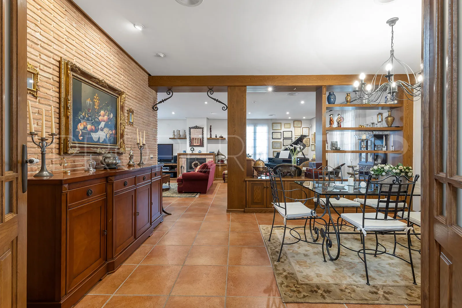 Villa con 6 dormitorios en venta en Torrevieja