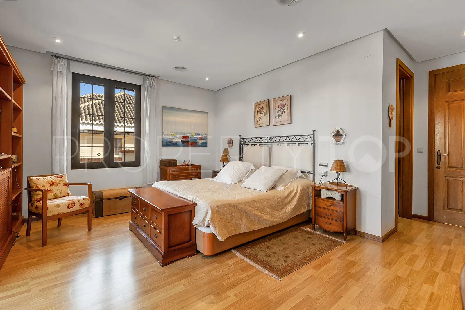 Villa con 6 dormitorios en venta en Torrevieja