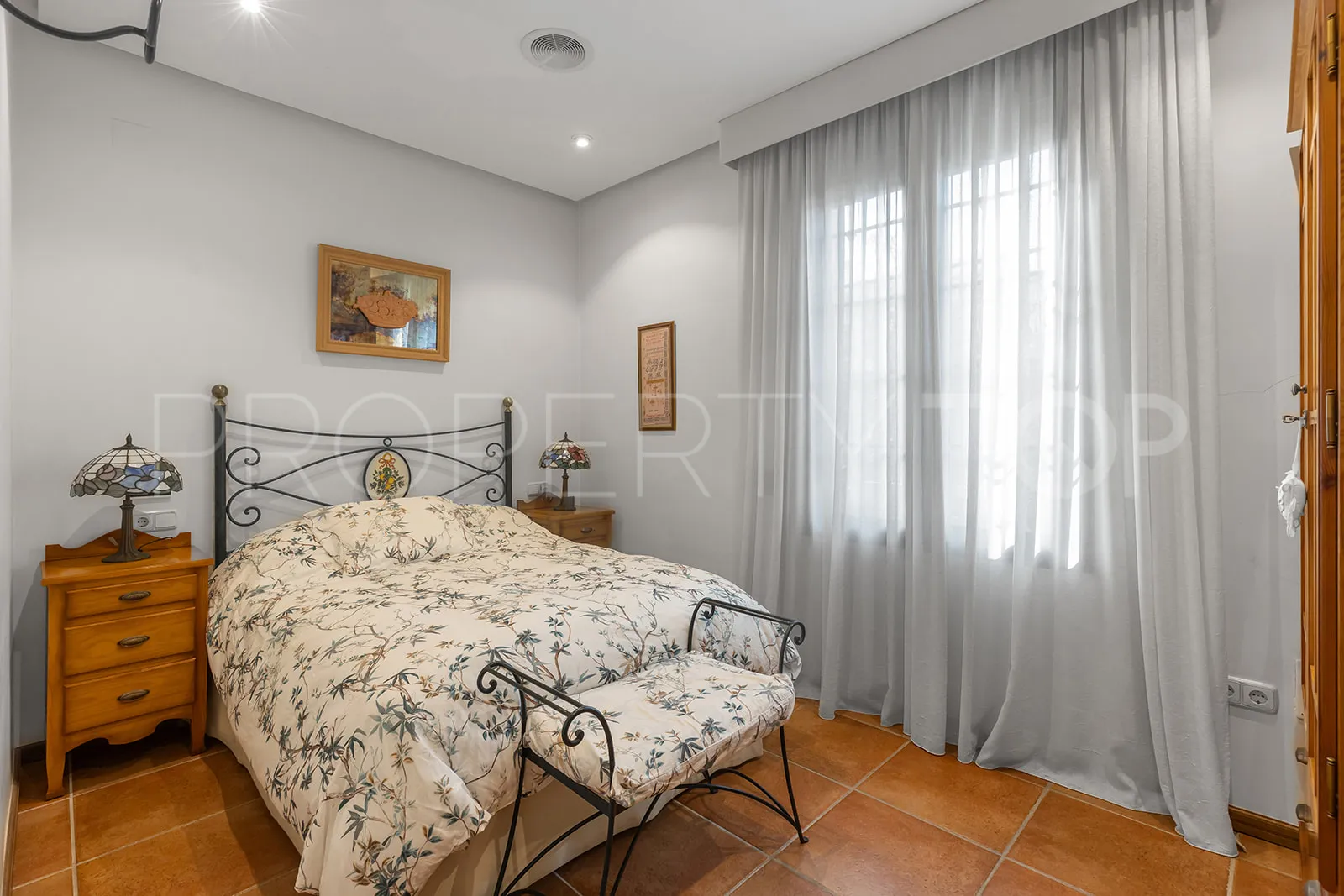 Villa con 6 dormitorios en venta en Torrevieja