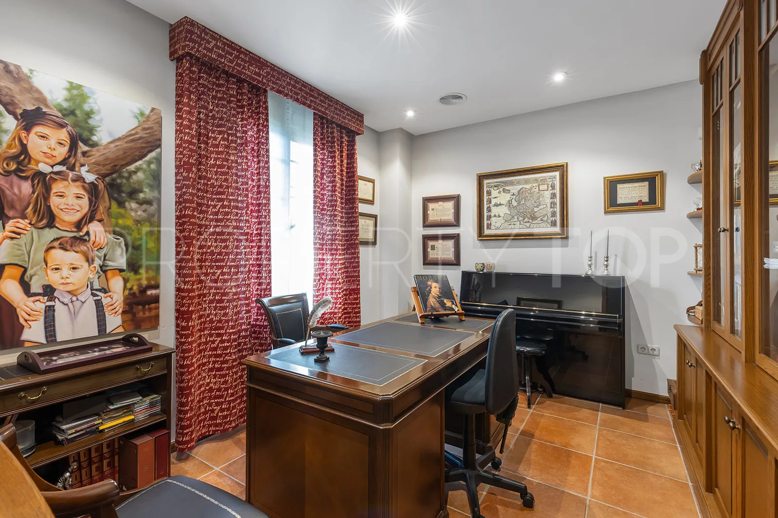 Villa con 6 dormitorios en venta en Torrevieja