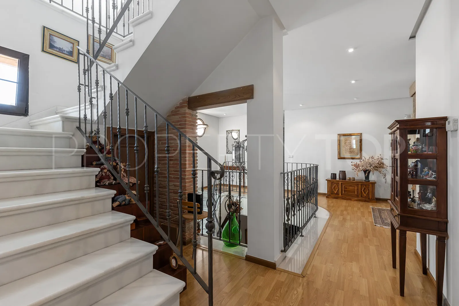 Villa con 6 dormitorios en venta en Torrevieja