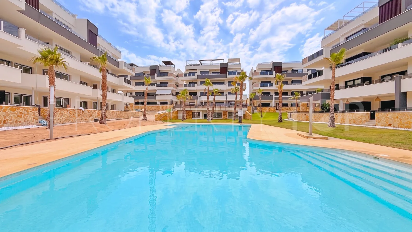 Los Altos de Marbella, apartamento con 2 dormitorios en venta