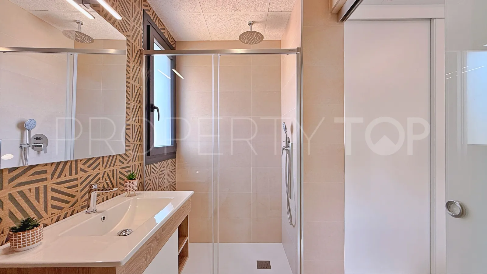 Los Altos de Marbella, apartamento con 2 dormitorios en venta