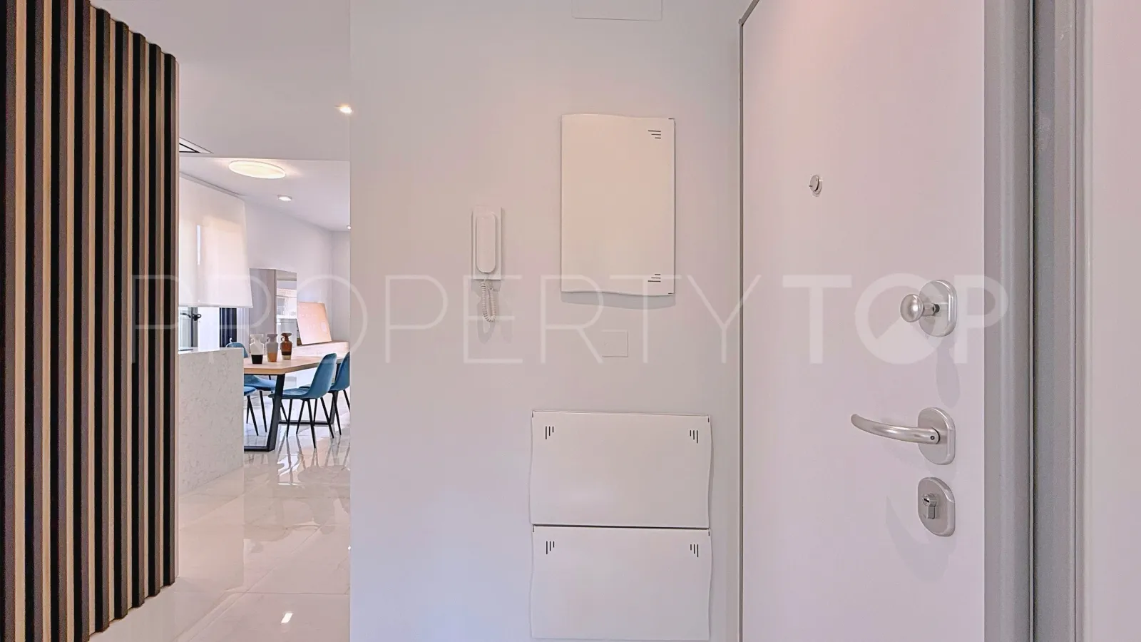 Los Altos de Marbella, apartamento con 2 dormitorios en venta