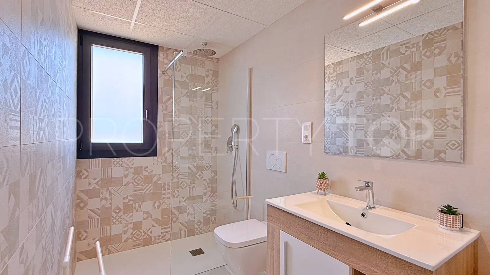 Los Altos de Marbella, apartamento con 2 dormitorios en venta