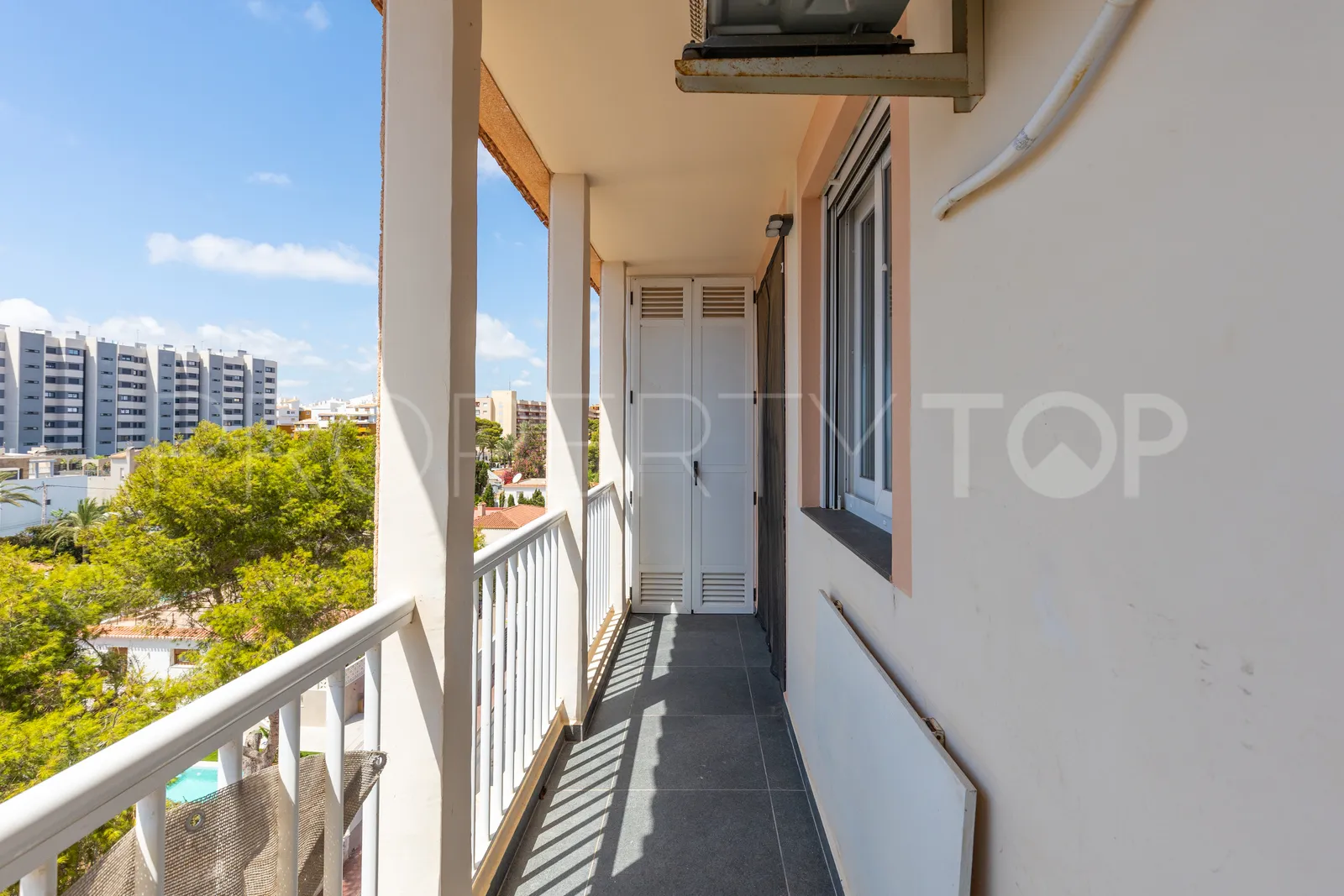 Apartamento con 1 dormitorio en venta en Punta Prima