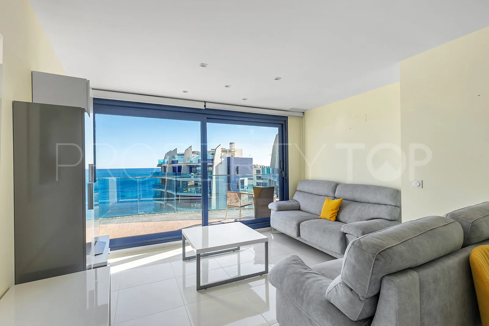 Apartamento en venta en Punta Prima de 2 dormitorios