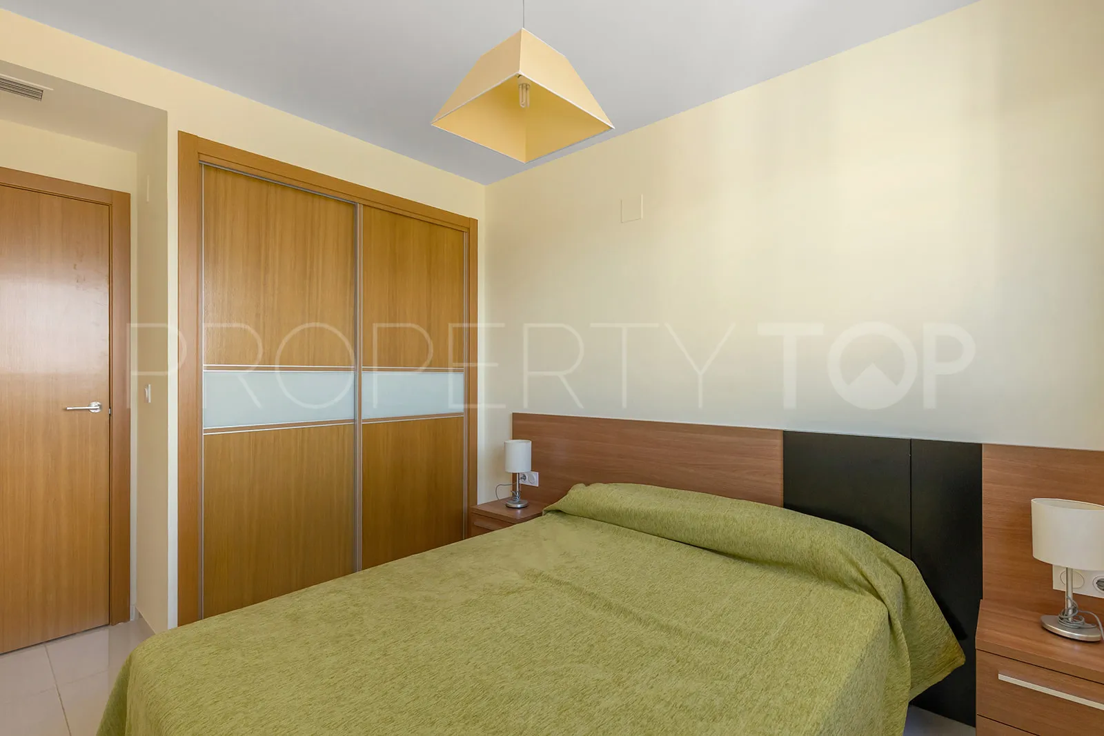 Apartamento en venta en Punta Prima de 2 dormitorios