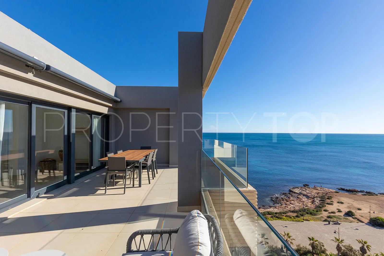 Punta Prima, apartamento de 3 dormitorios en venta