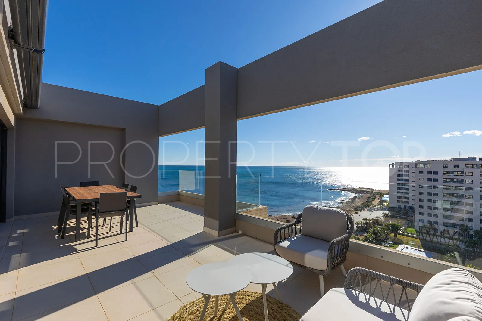 Punta Prima, apartamento de 3 dormitorios en venta