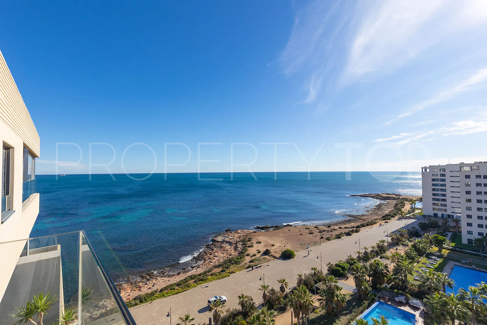 Punta Prima, apartamento de 3 dormitorios en venta